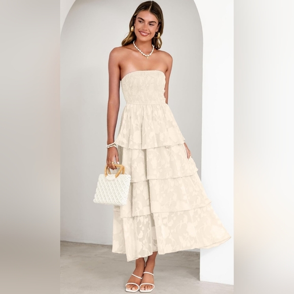 Brand new 2026 release. Beautiful boho-style strapless maxi dress - Picture 2 of 5